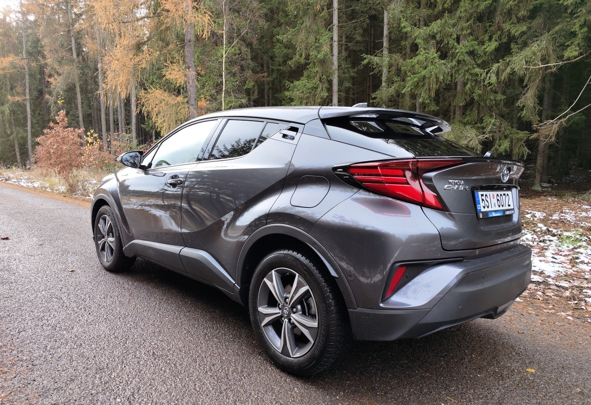 toyota-chr-15