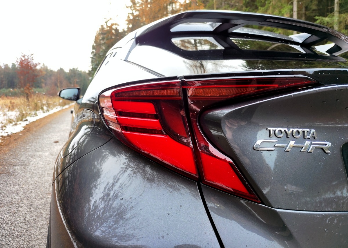 toyota-chr-18