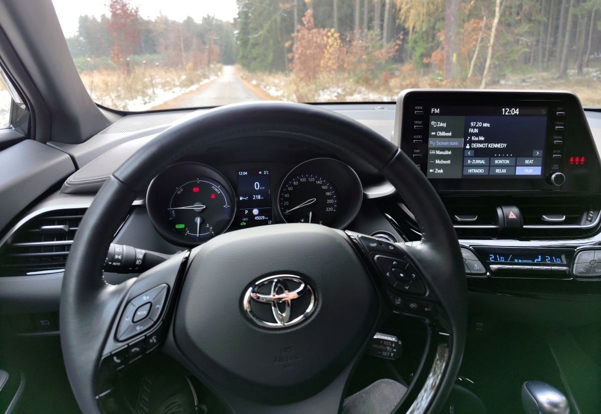 toyota-chr-33