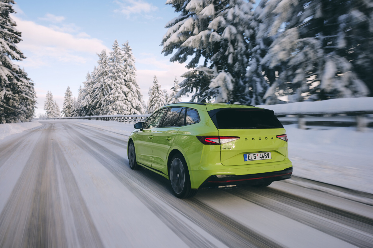 20_skoda_enyaq_rs_be34923d-2048x1366