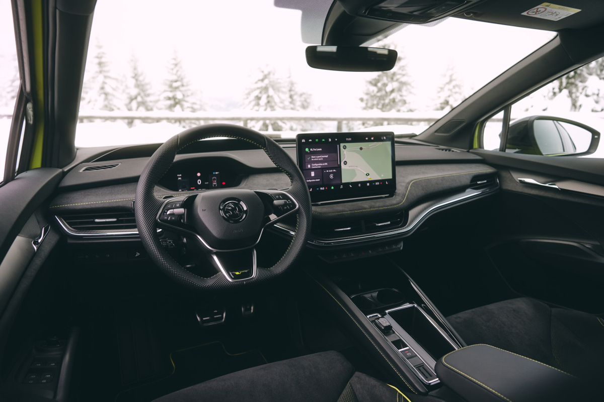 33_skoda_enyaq_rs_2a81fa08-2048x1366
