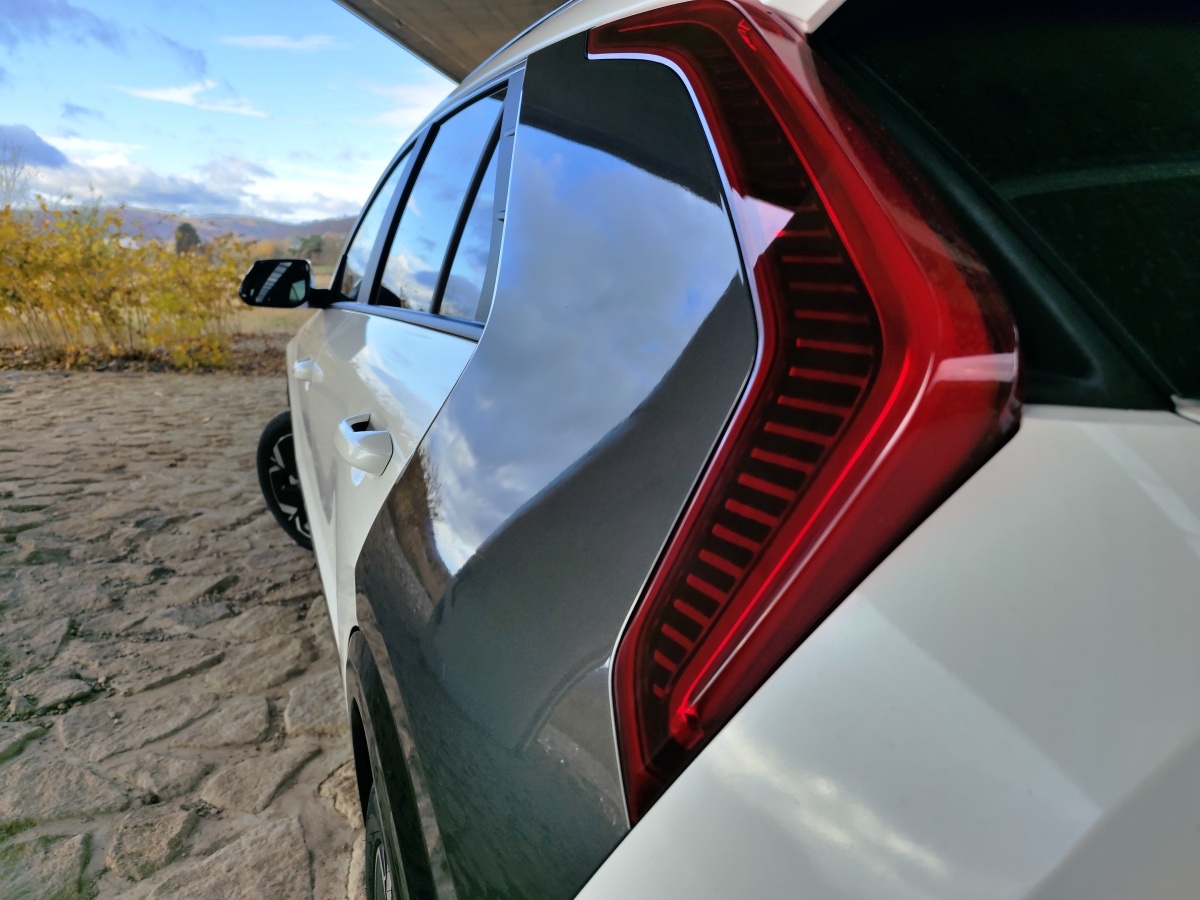 kia-niro-ev-2023-15