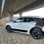 kia-niro-ev-2023-25
