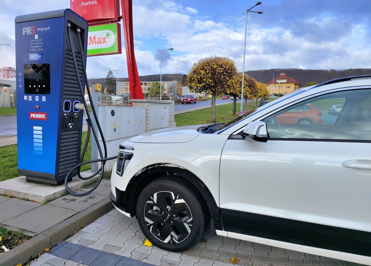 kia-niro-ev-2023-29