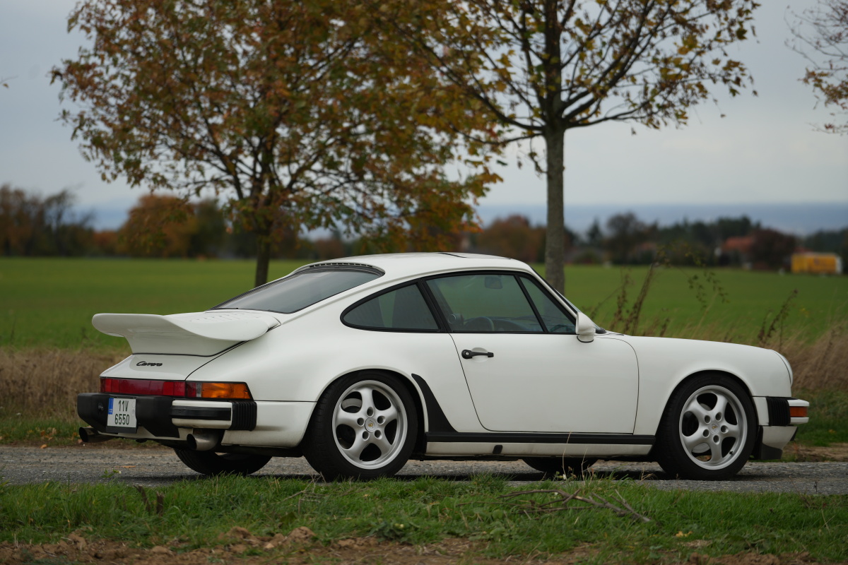 porsche-911g-12