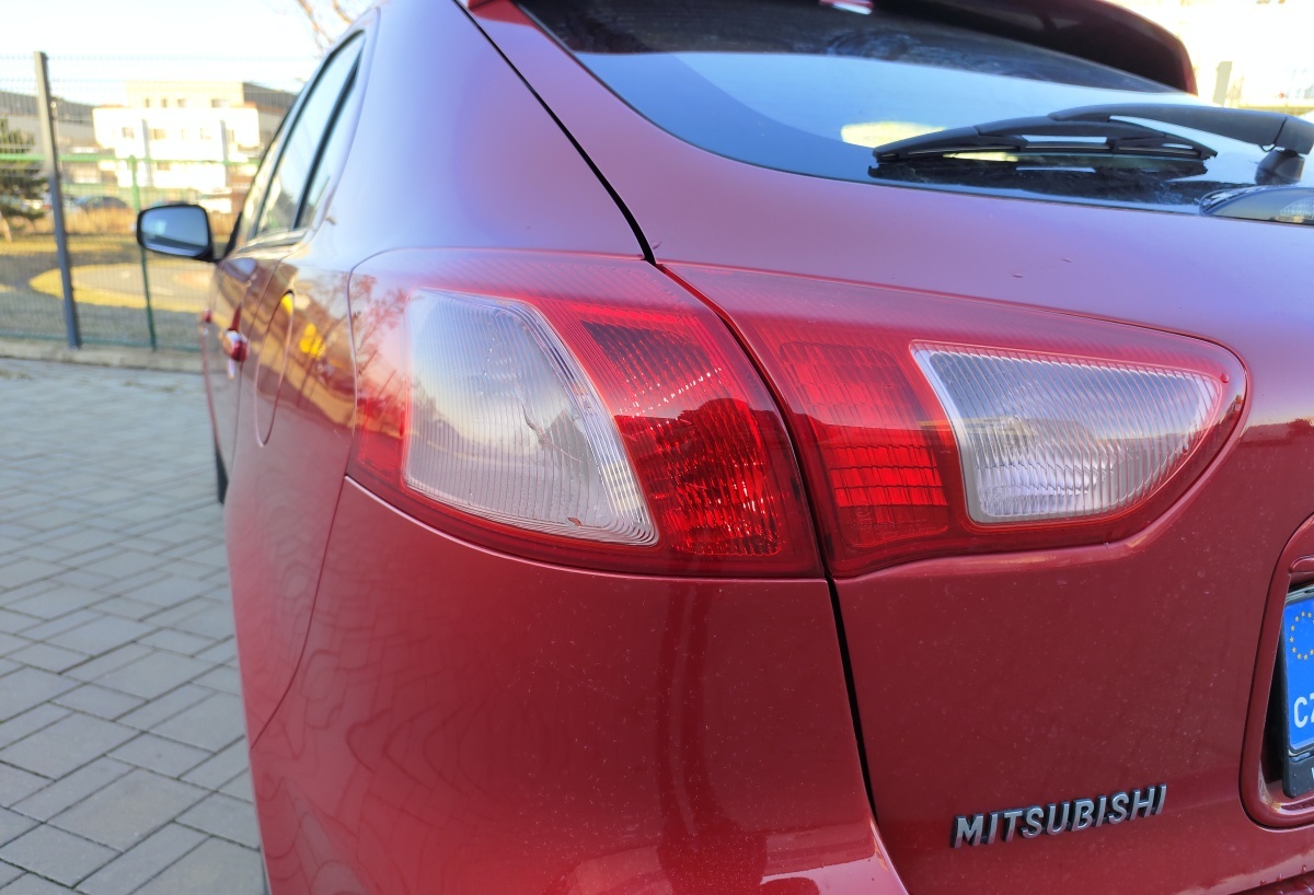 mitsubishi-lancer-x-15