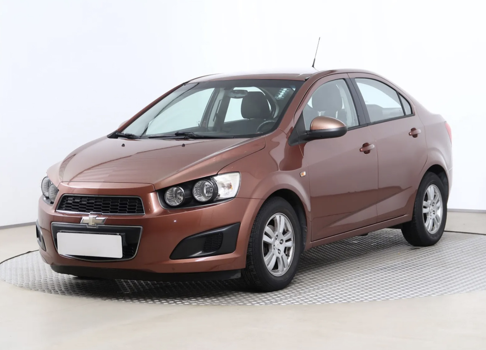 chevrolet-aveo-2