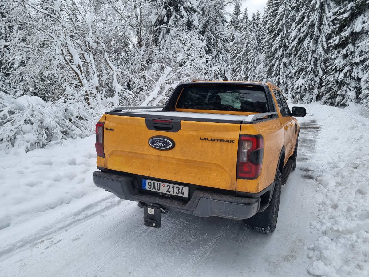 ford-ranger-wildtrack-2023-11