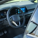 volkswagen-golf-gtd-2023-1