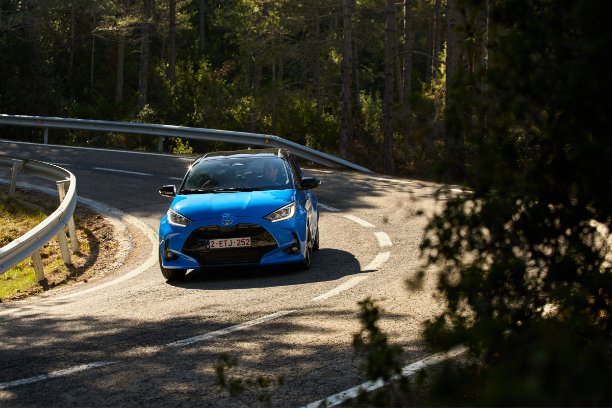 2024_yaris_dpl_ext_dynamic_high-00025