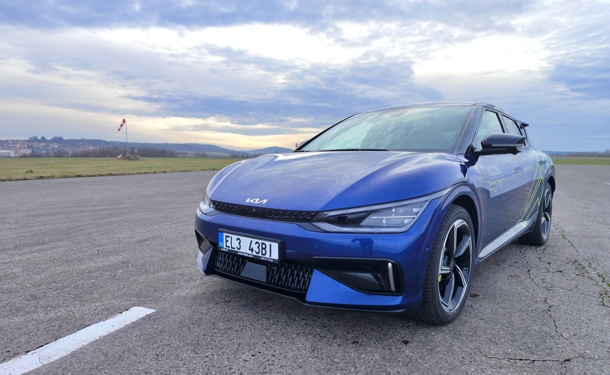 kia-ev6-gt-2024-9