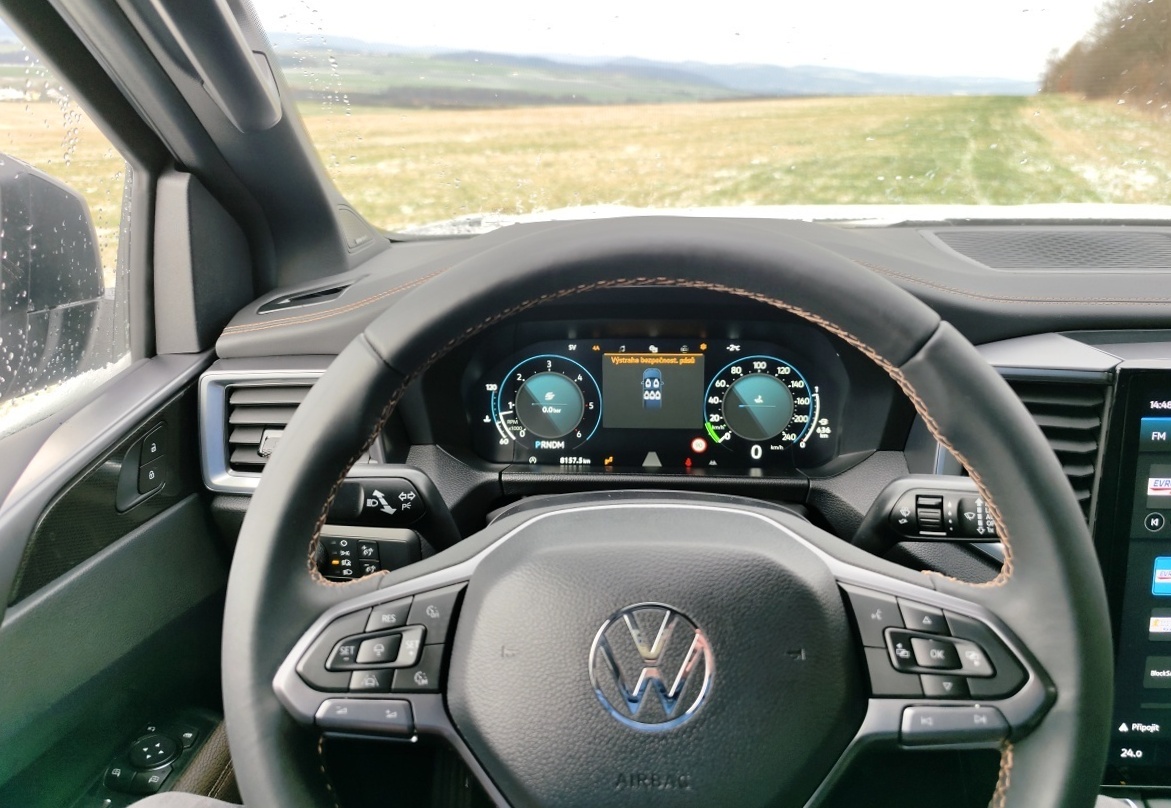 volkswagen-amarok-2024-10