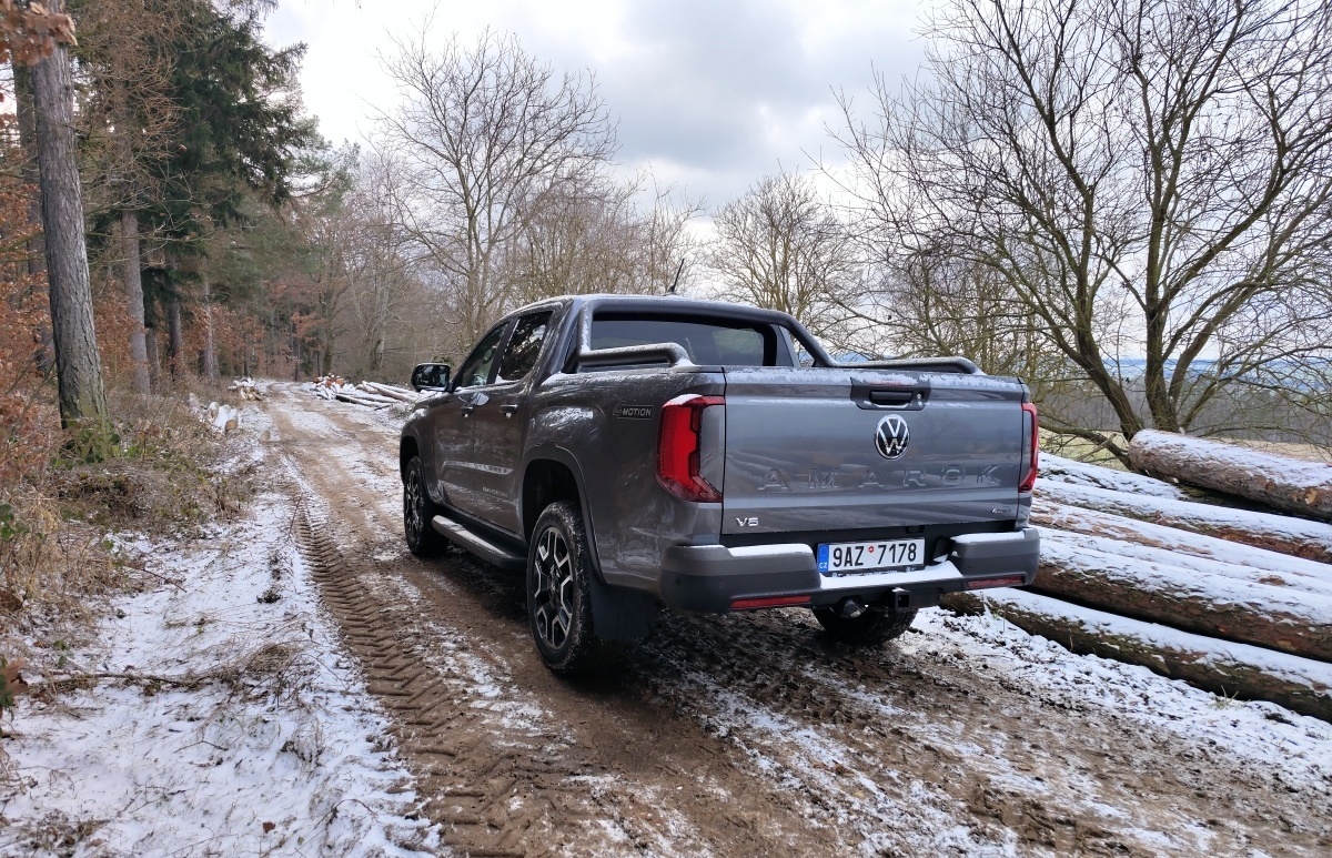volkswagen-amarok-2024-30