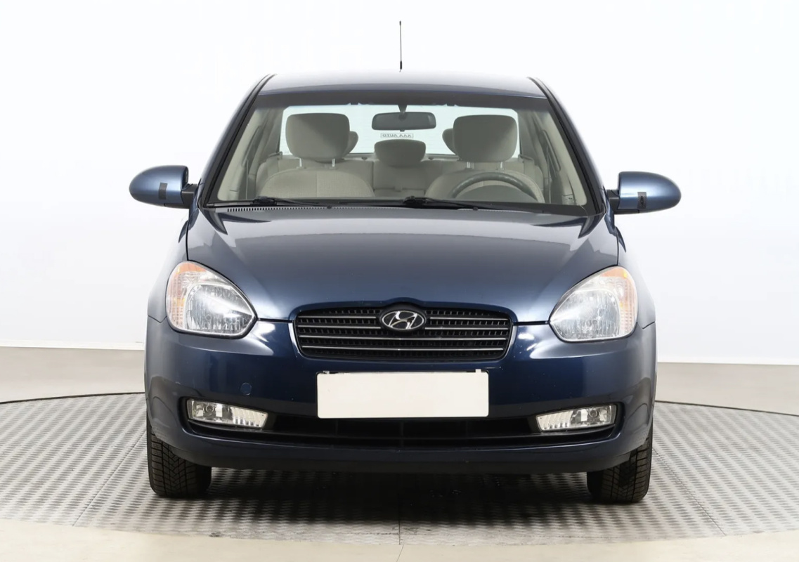 hyundai-accent-2