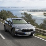 105_skoda_superb_combi_lk_56fe72b7