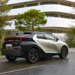 2024_c-hr-phev_dpl_dynamic_009