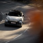 2024_c-hr-phev_dpl_dynamic_031