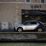 2024_c-hr-phev_dpl_dynamic_034