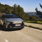 2024_c-hr-phev_dpl_dynamic_042