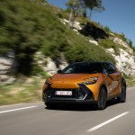 2024_c-hr-phev_dpl_dynamic_sulfur_006