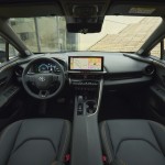 2024_c-hr-phev_dpl_int_004
