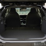 2024_c-hr-phev_dpl_int_007