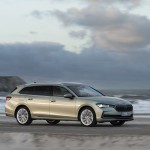 28_skoda_superb_combi_exterior_9aa1ce91