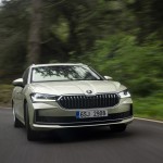 47_skoda_superb_combi_exterior_ae3313c2