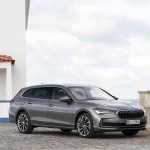 88_skoda_superb_combi_lk_e0435339