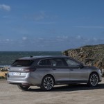 96_skoda_superb_combi_lk_f1ba86dd