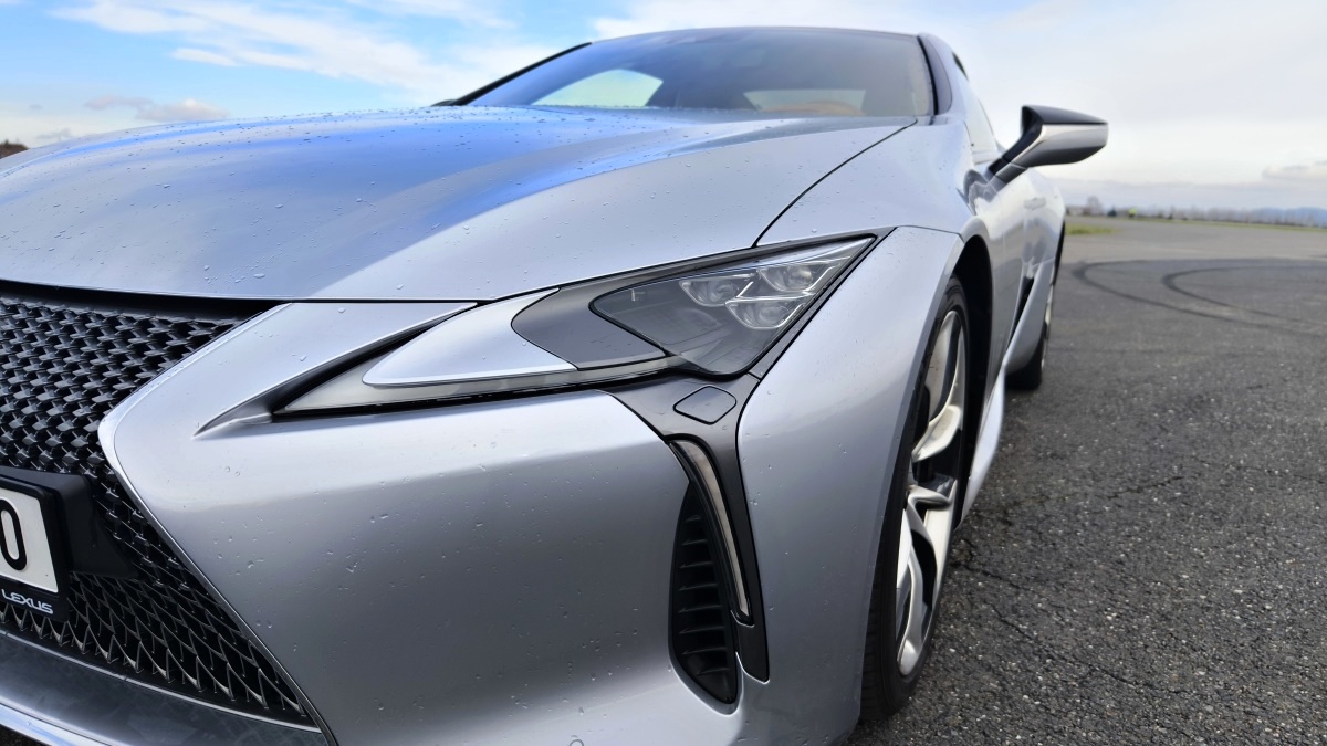 lexus-lc500-coupe-2024-8