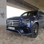 mercedes-benz-gls-2024-4
