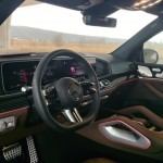 mercedes-benz-gls-2024-8