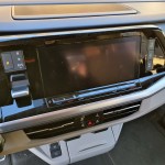 volkswagen-multivan-2024-26