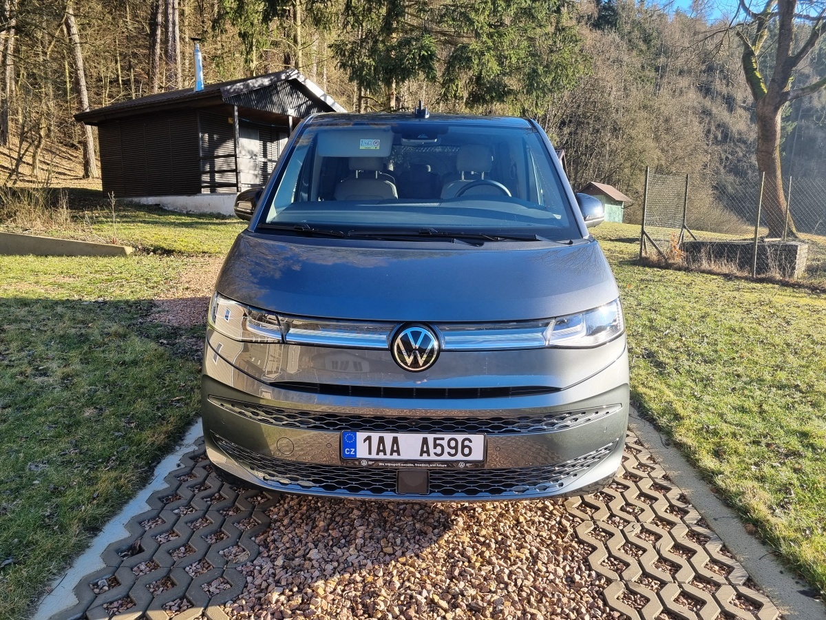 volkswagen-multivan-2024-5