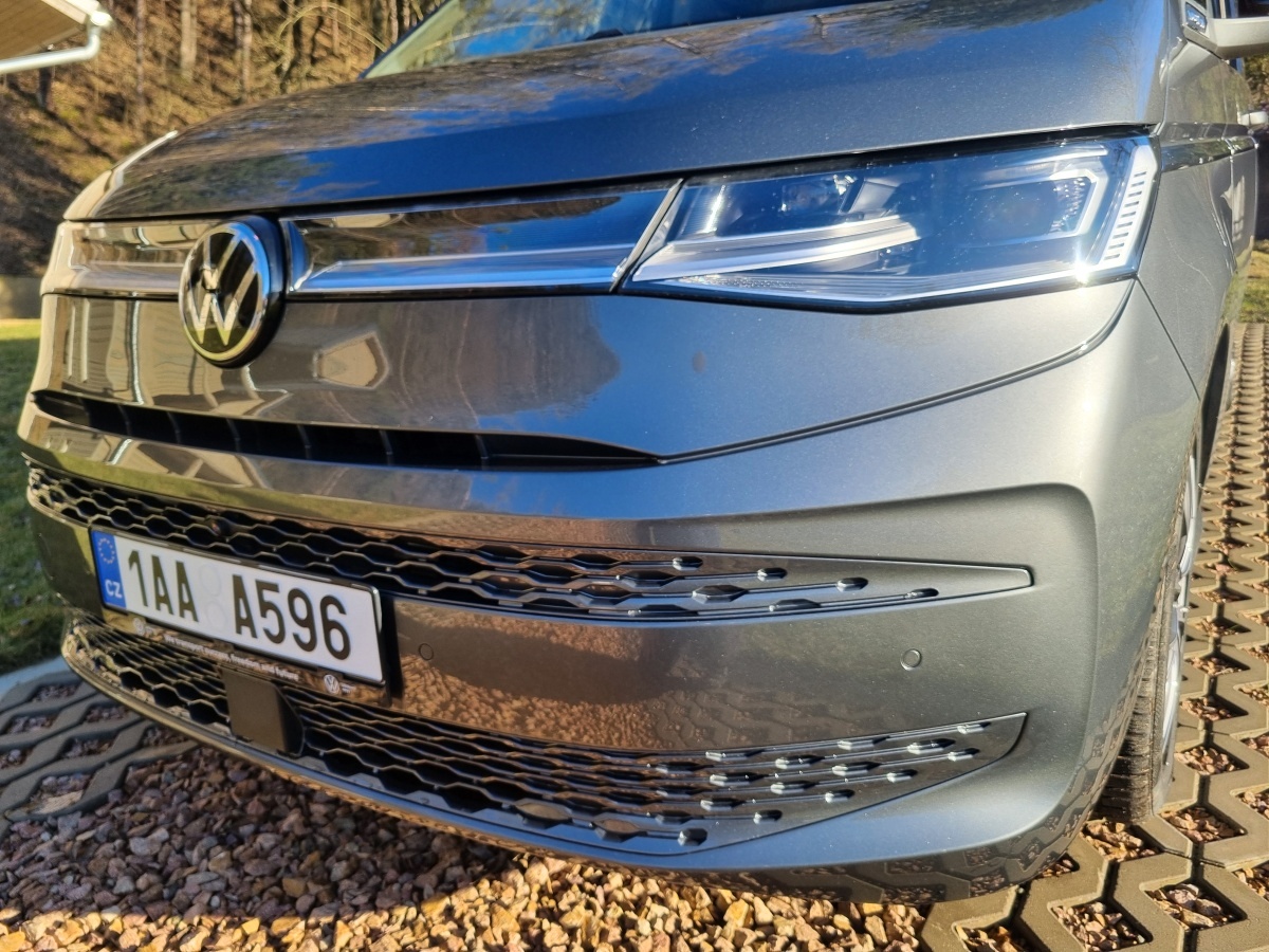 volkswagen-multivan-2024-6