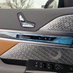bmw-m760e-2024-25
