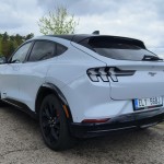 ford-mustang-mach-e-2024-8