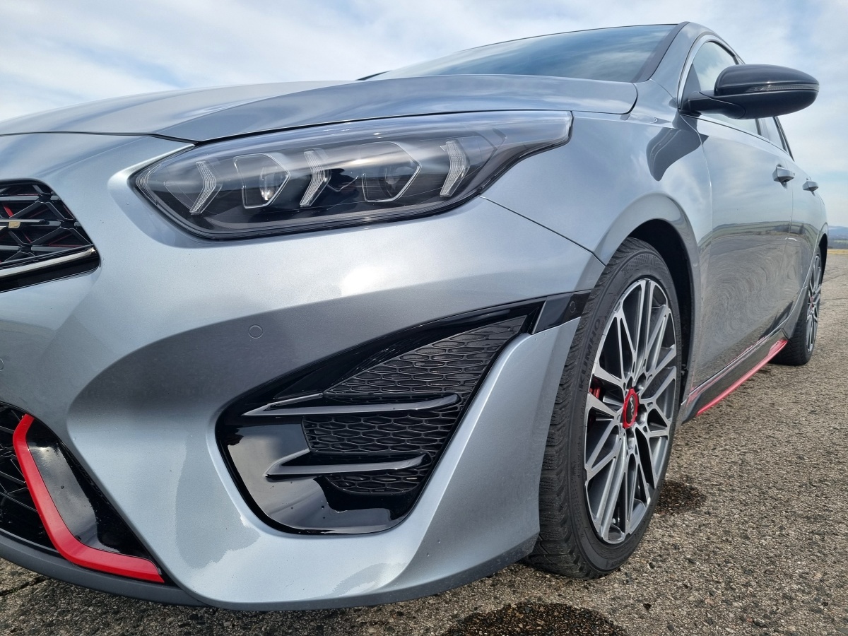kia-proceed-gt-2024-11