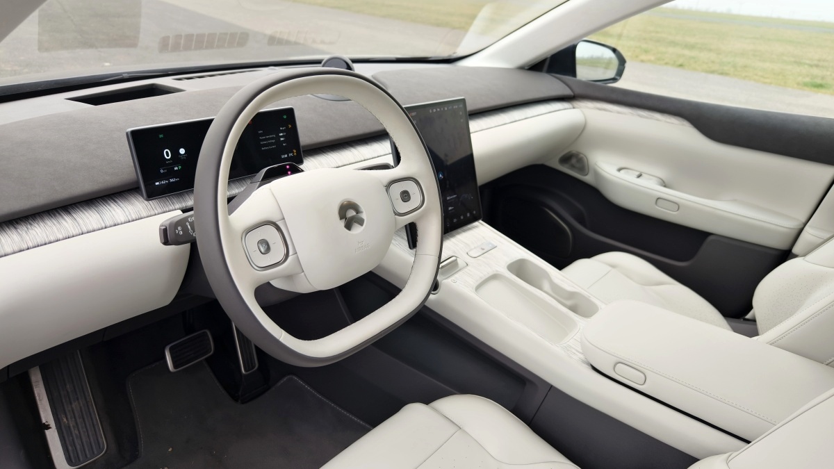 nio-et7-21