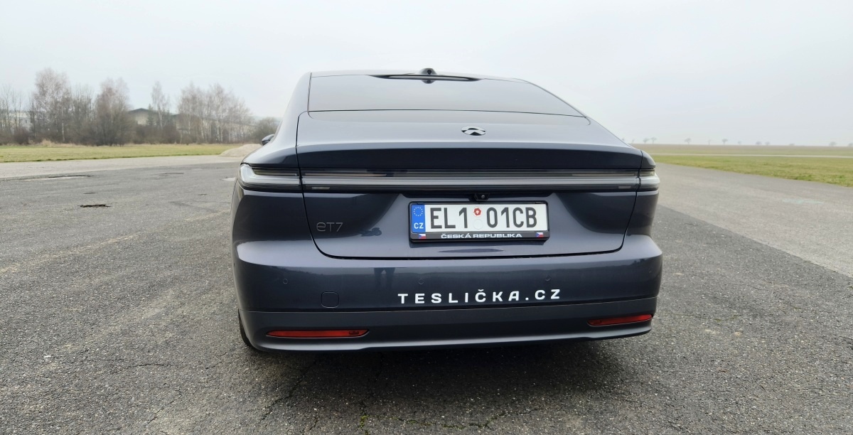 nio-et7-34