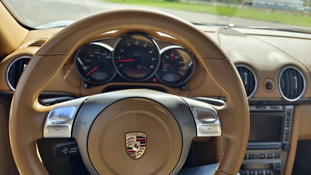 porsche-cayman-987-21