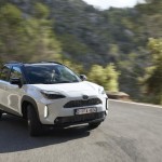 2024-_yaris_cross_dynamic-grey_dpl_dynamic-01