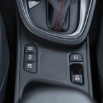 2024-_yaris_cross_dynamic-grey_dpl_interior-08
