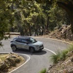 2024-_yaris_cross_urban_khaki_dpl_dynamic-38
