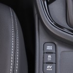2024-_yaris_cross_urban_khaki_dpl_interior-06