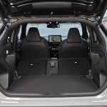2024-_yaris_cross_urban_khaki_dpl_interior-13