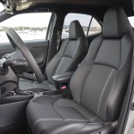 2024-_yaris_cross_urban_khaki_dpl_interior-17