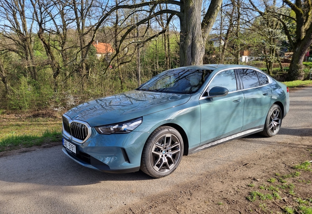 bmw-5-2024-1