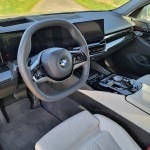 bmw-5-2024-15